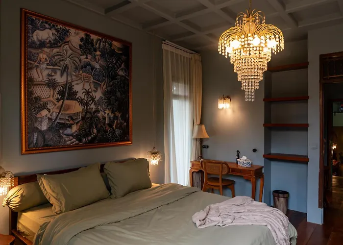 New Live Like A Queen - Unique Victorian House Villa Ubud
