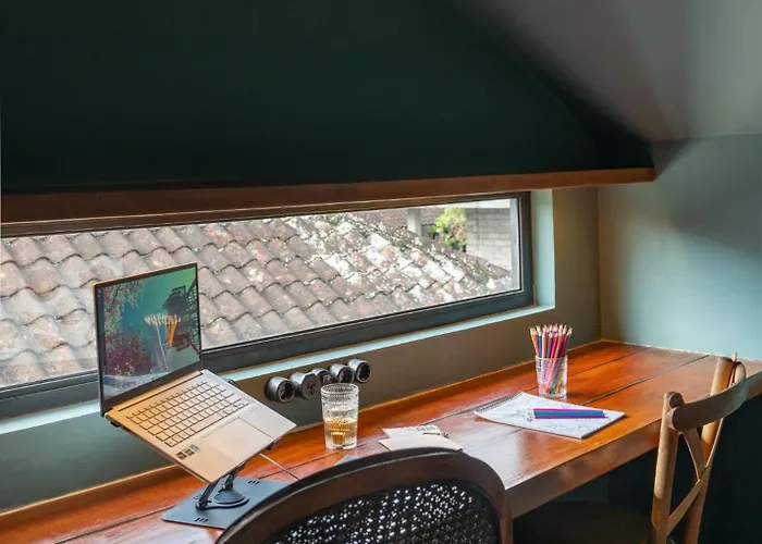 New Live Like A Queen - Unique Victorian House Ubud