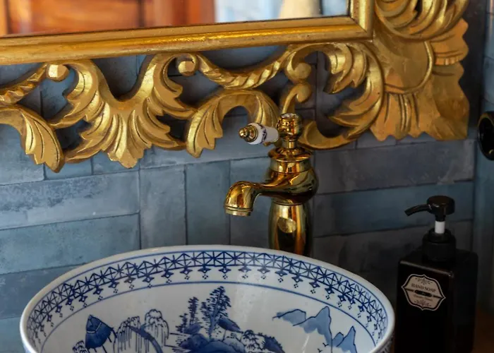Villa New Live Like A Queen - Unique Victorian House
